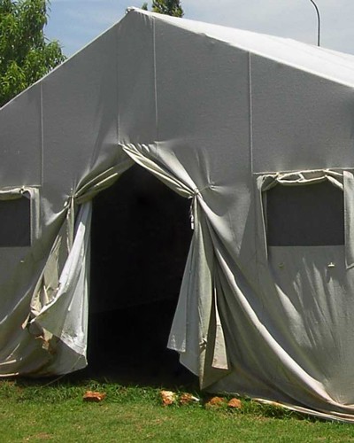 Изготавливаем солдатские палатки в Тобольске вместимостью <strong>до 70 человек</strong>